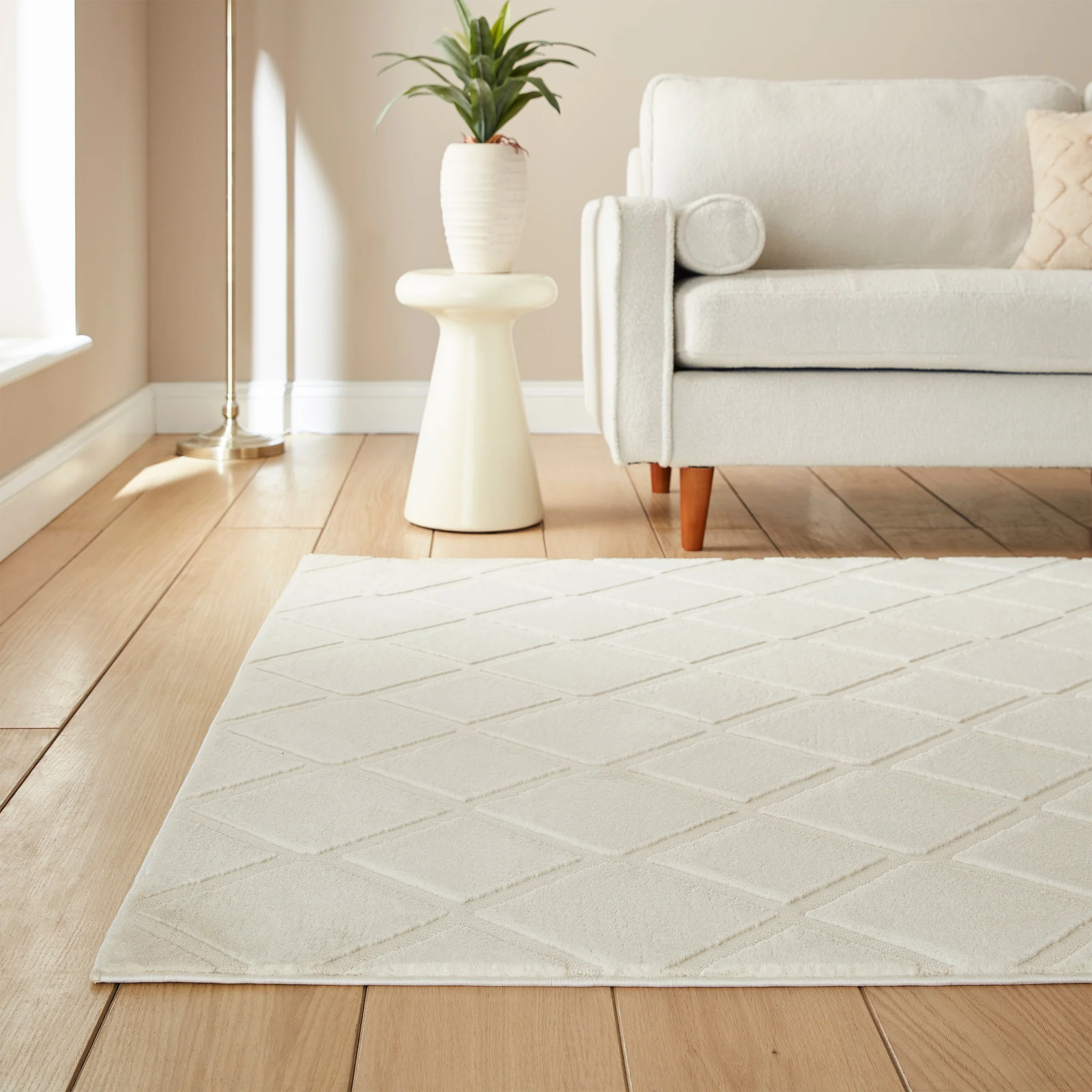 Cosy Diamond Washable Rug - Image 3