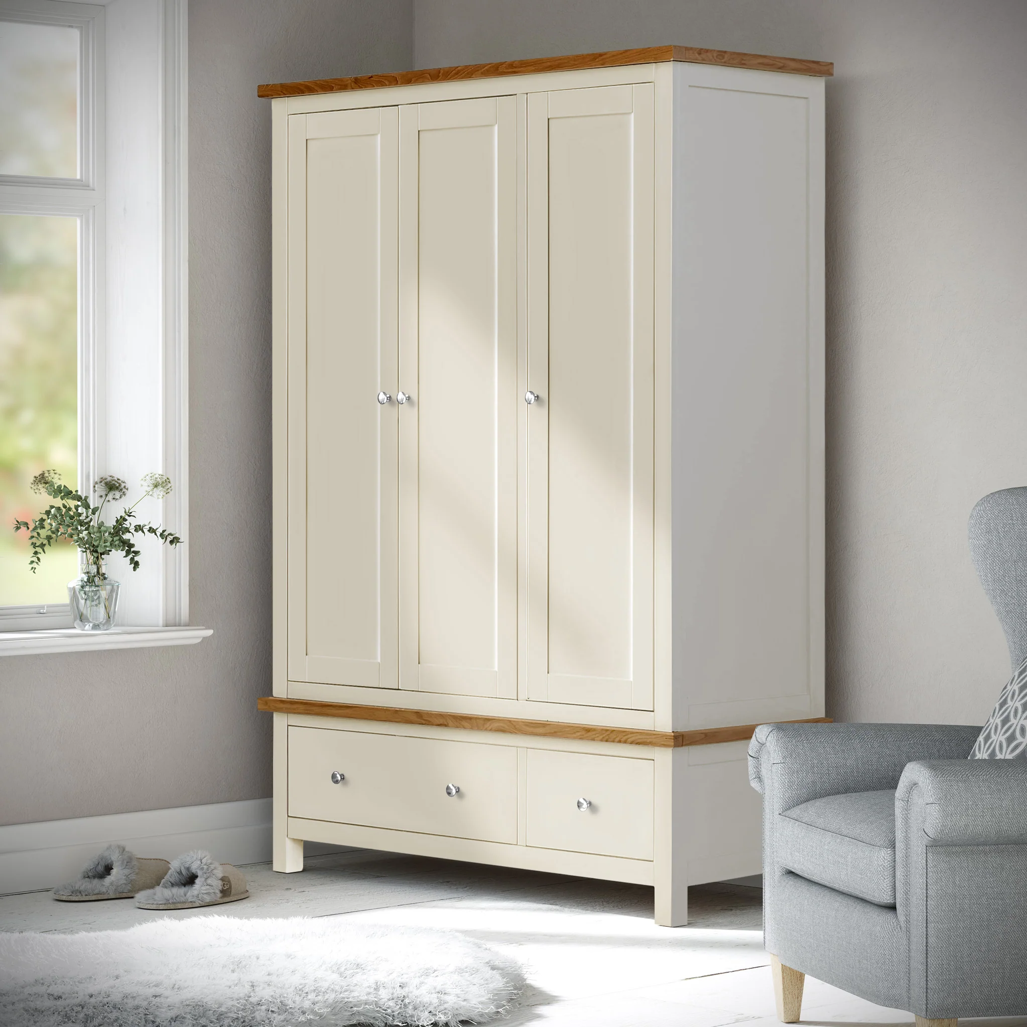 Farro Triple Wardrobe with Drawers - Image 41