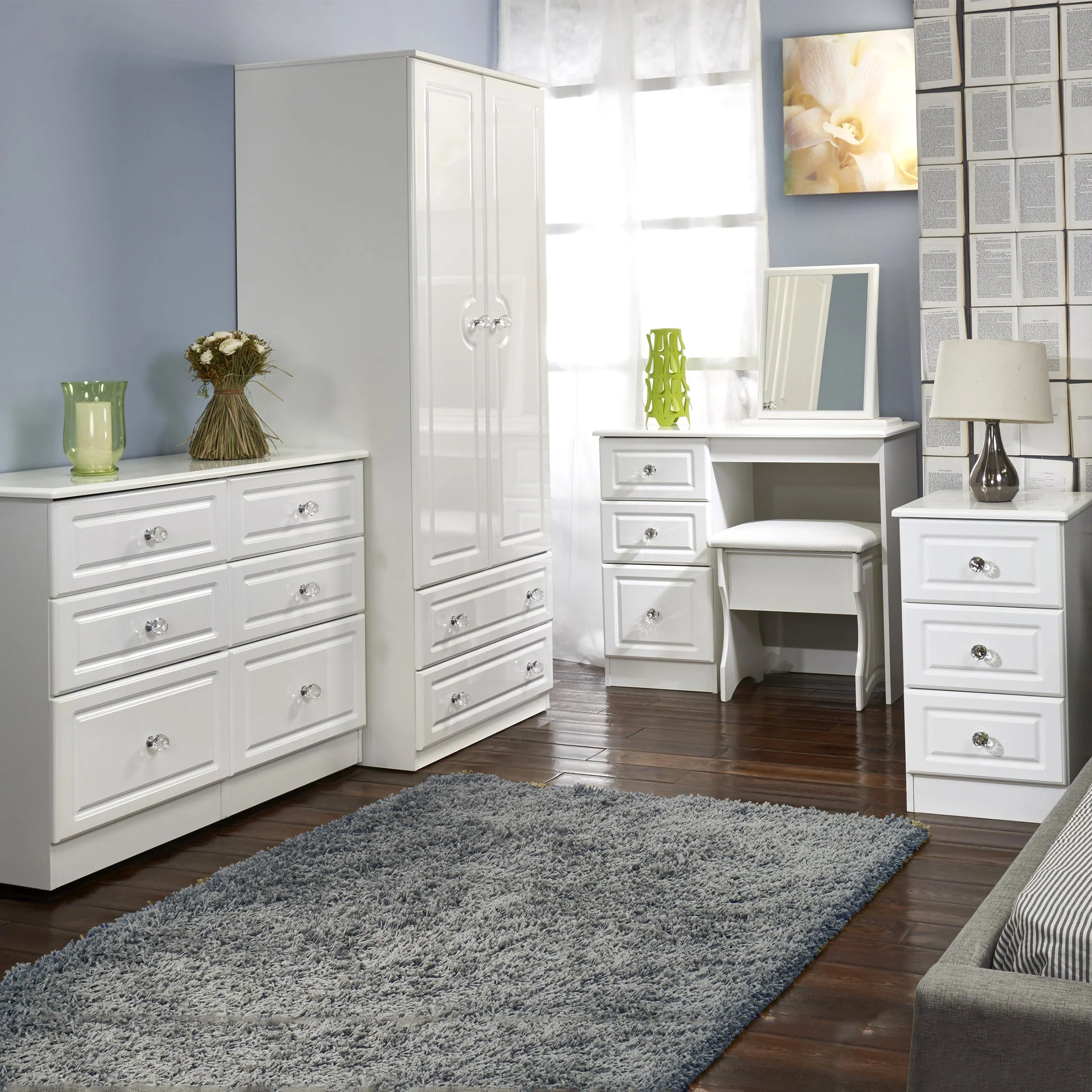 Kinsley White Gloss Stool - Image 3
