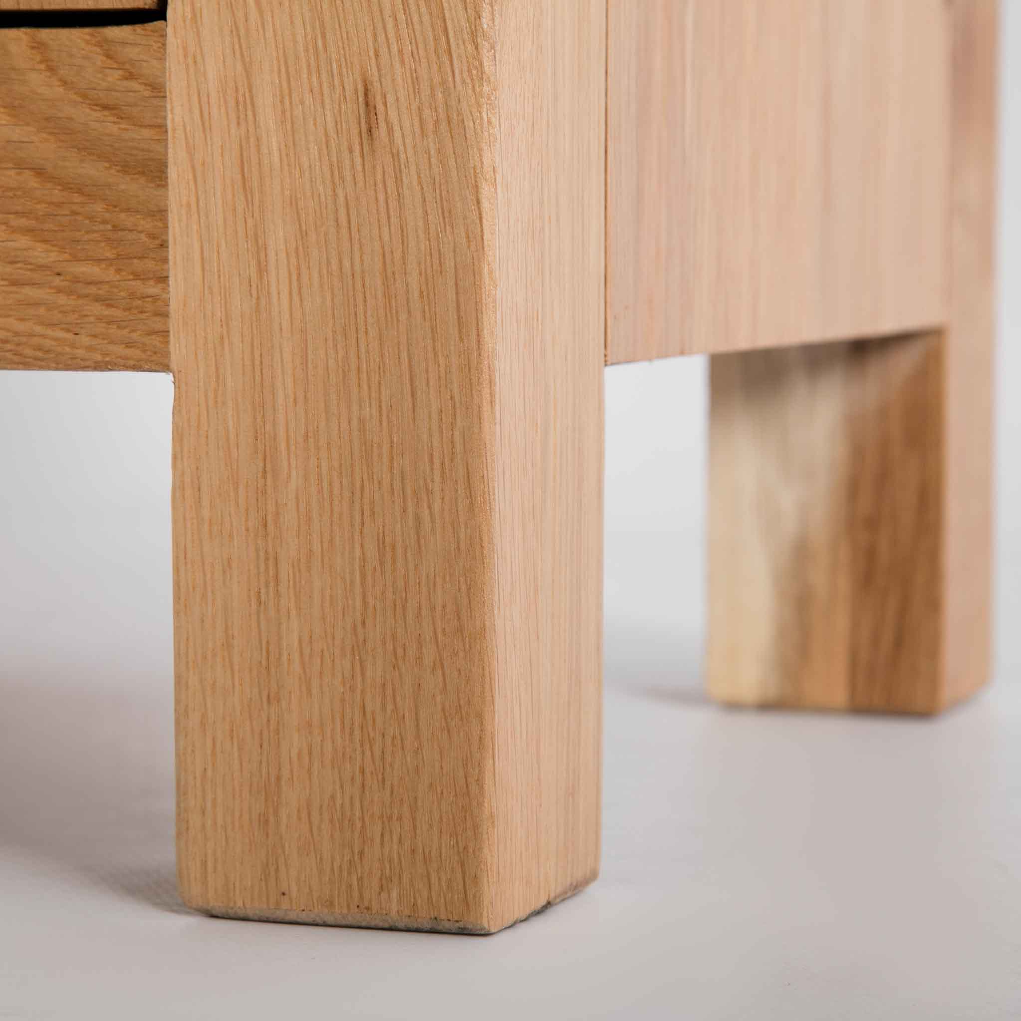 London Oak 2 over 4 Drawer Chest - Image 8