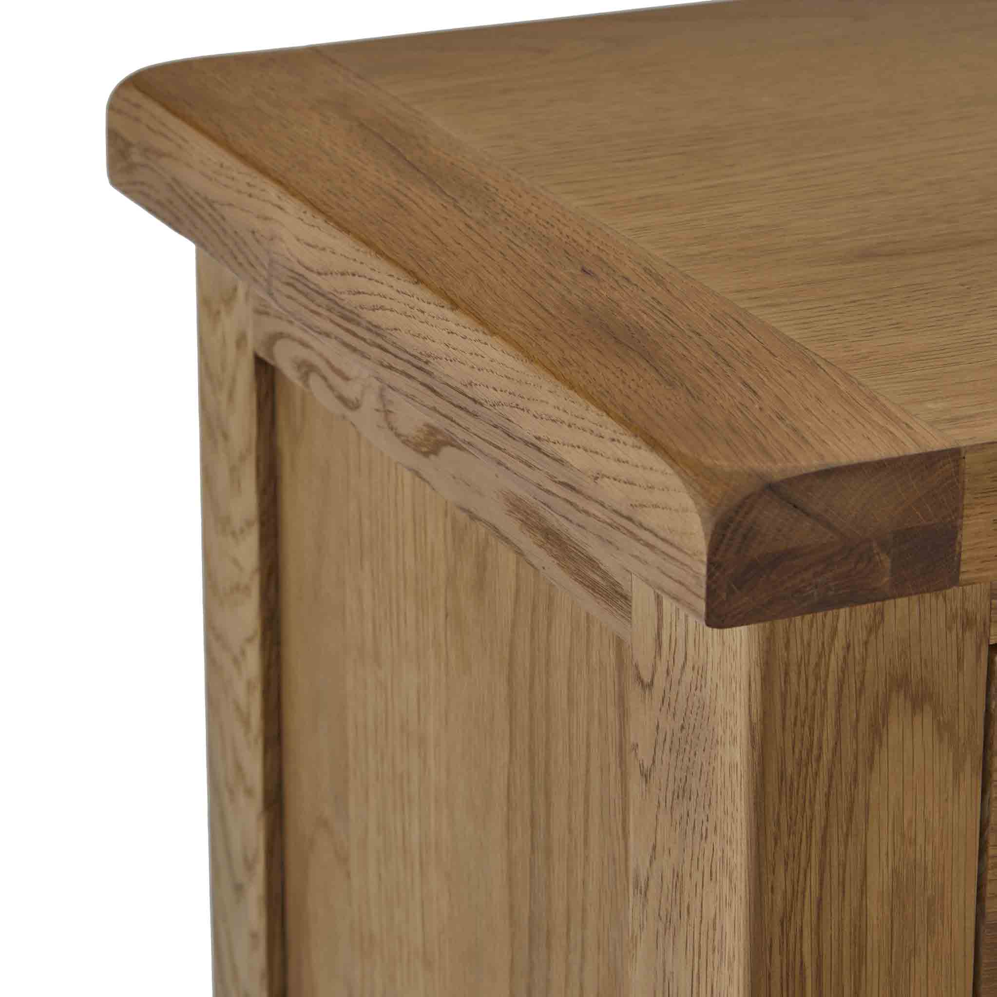 Zelah Oak 3 Drawer Chest - Image 9